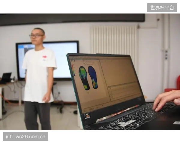运动员会为了数据“好看”而改变动作吗?当数据成为评价核心,如何保证采集到的不是为应付考核而产生的“伪数据 运动员会为了数据“好看”而改变动作吗?当数据成为评价核心,如何保证采集到的不是为应付考核而产生的“伪数据